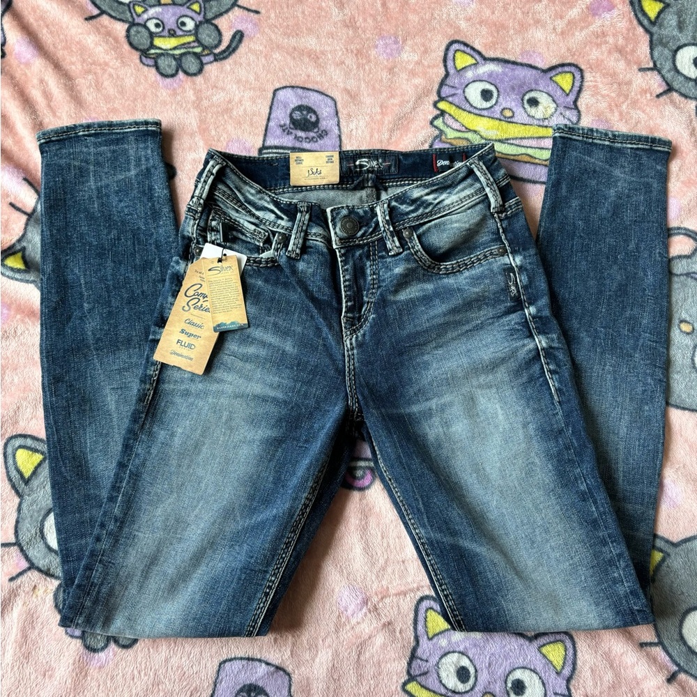 silver jeans size W25/L31 in style
"suki"